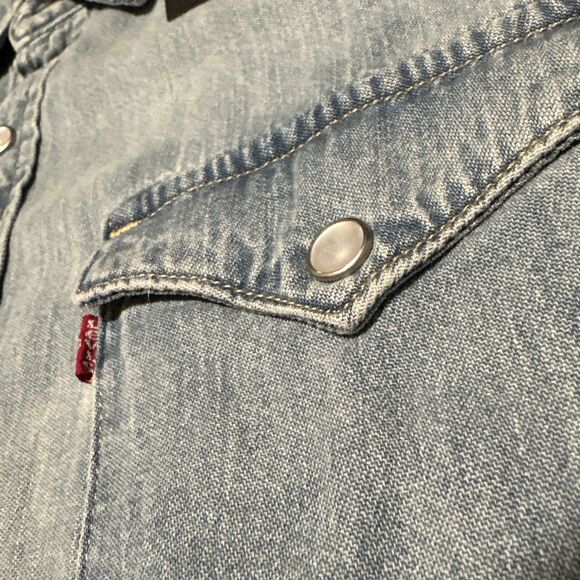 Levi's Mens Barstow Western Denim Pearl Snap Shirt Blue Stone Wash New Sz Small - Picture 5 of 8